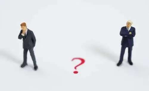 带优先权收购(优先收购权人)